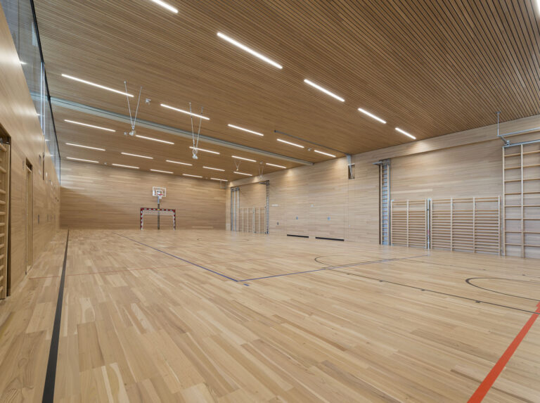 Turnsäle und Sporthallen - Schweiger Sport